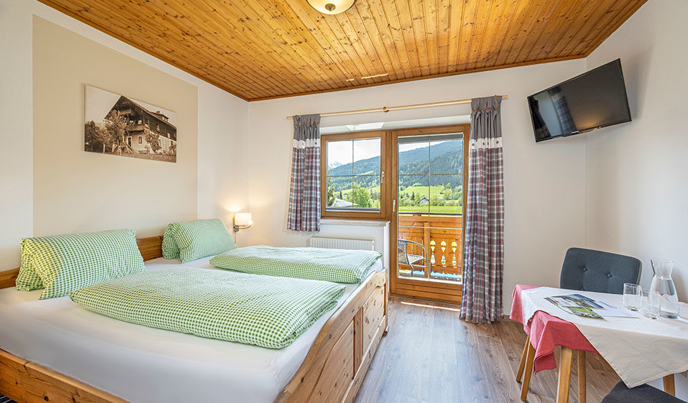 Urlaub in Radstadt am Aubauerngut Doppelzimmer mit Balkon für 2